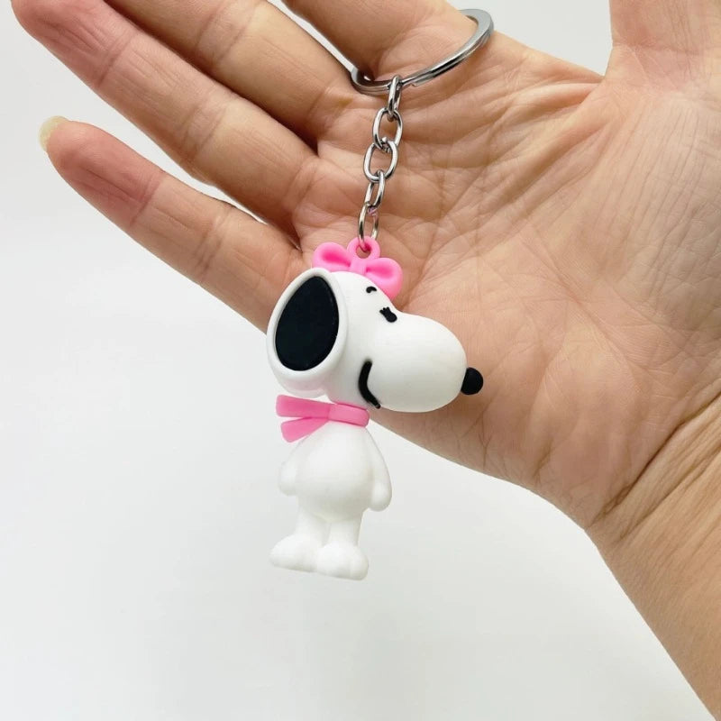 Snoopy Keychain PVC Key Ring Charlie Doll Pendant Cute Bag Ornament Men Woman Car Keys Cartoon Pendant Accessories Fashion Gift