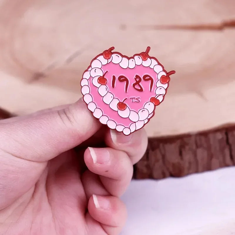 Music Album Cover Metal Pins Enamel Brooch Famous Singer Song Inspiration Badge Men Women Fashion Jewelry Accessories Fans Gifts