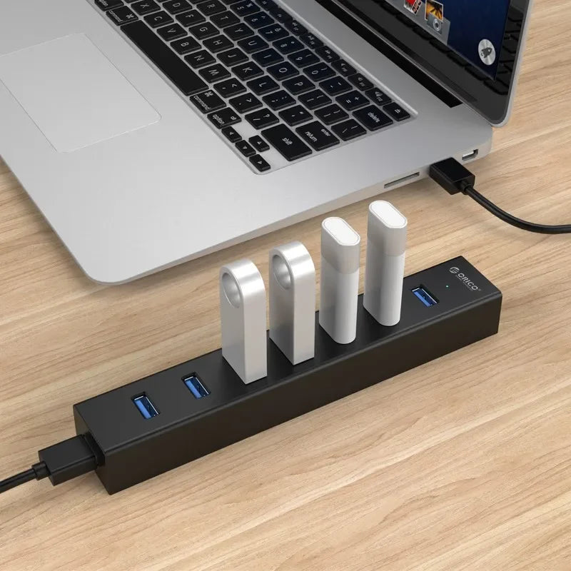 ORICO USB 3.0 Hub 7-port USB3.0 High-speed Transmission HUB Portable USB with Power Distributor Suitable for Laptop MacBook Pro