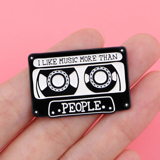 "I LIKE MUSIC" Enamel Pin Brooch Pines Lapel Pins Badge on Backpack Clothing Accessories Vintage Jewelry Music Enthusiasts Gifts