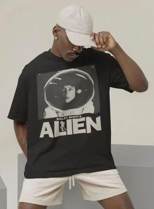 Alien Movie Teealien Movie Merch Vintage Horror Shirt Horror Movie Shirt Alien Movie 1979 Shirt Alien Movieretro Movie Shirt
