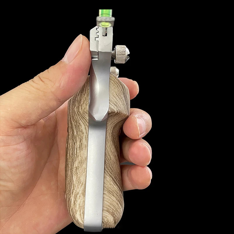 Shooting Slingshot Hunting Slingshot Alloy Slingshot Wood Grain Outdoor Hunting Supplies Precision Hand Tool