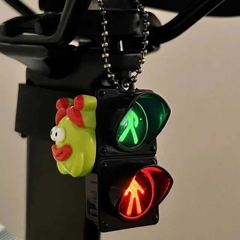 Simulation Electronic Traffic Light Keychain Pendant Pedestrian Light LED Light-emitting Toy Kids Cognitive Toy Gift Key Chain