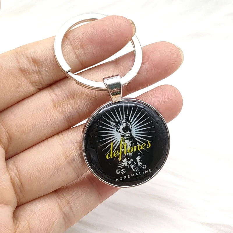 Popular Classic Rock Band Alloy Keychain Fashion Music Singer Song Pendant Key Chain Jewelry Wholesale